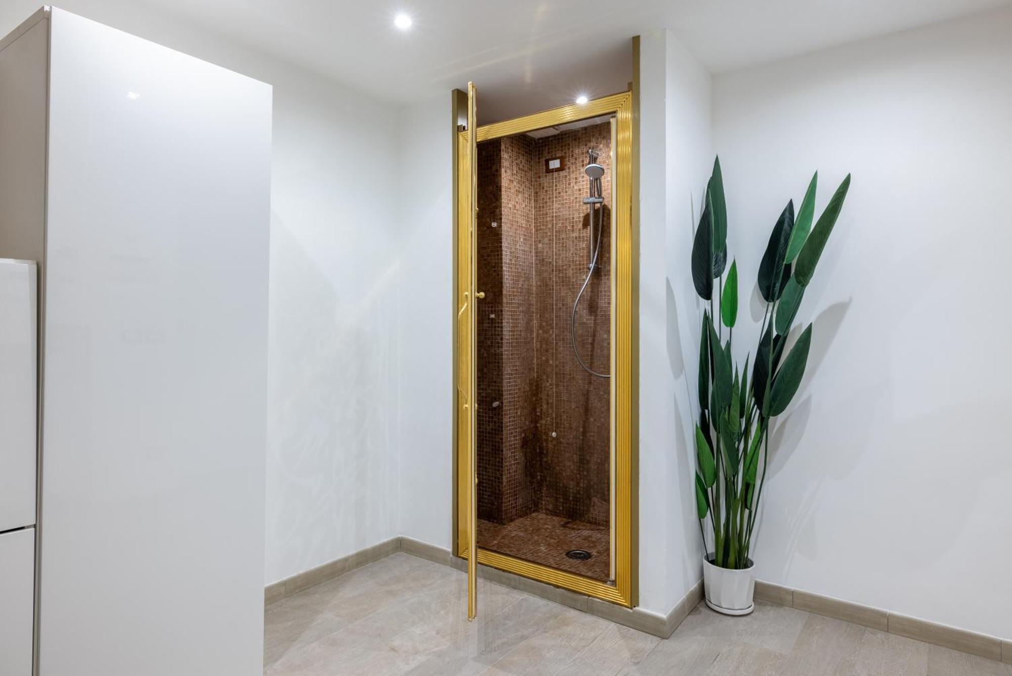 Lovely Studio Apartment - Capocci Rzym Zewnętrze zdjęcie